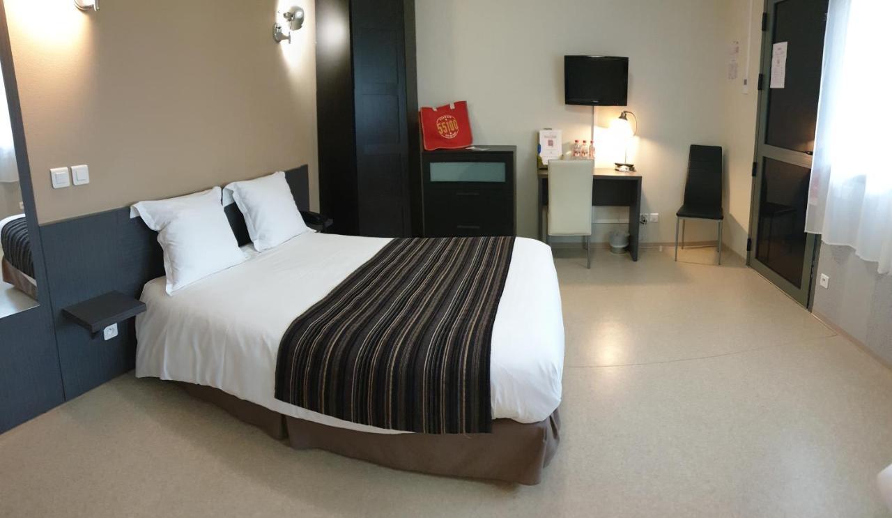 Fasthotel Le Rale Des Genets - Un Hotel Fh Collection Dun-sur-Meuse Buitenkant foto