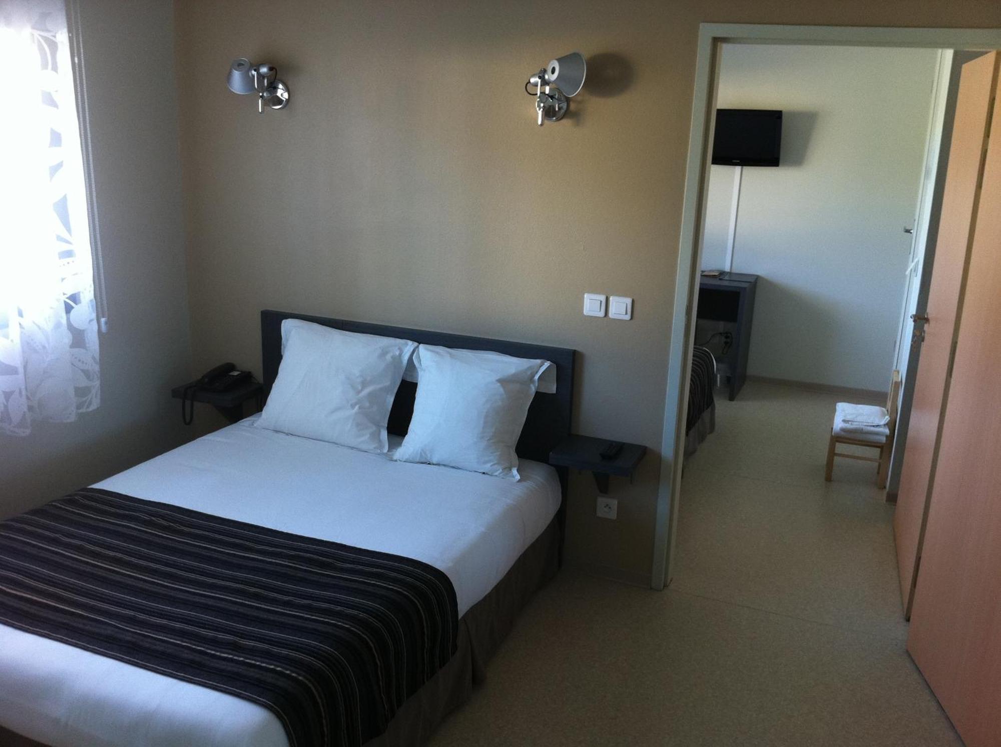Fasthotel Le Rale Des Genets - Un Hotel Fh Collection Dun-sur-Meuse Buitenkant foto