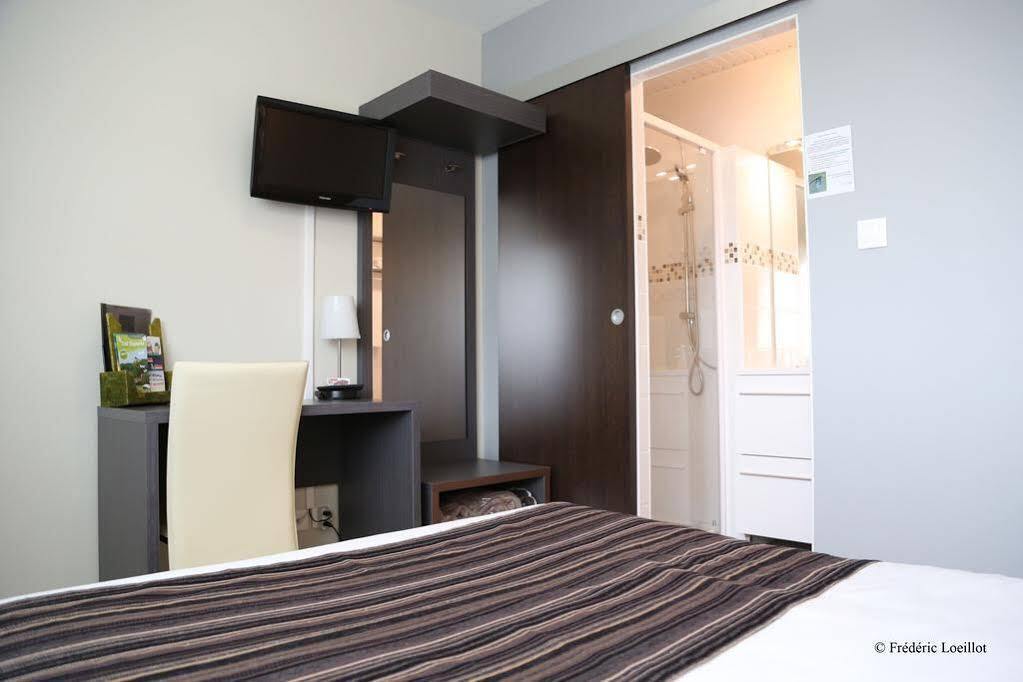 Fasthotel Le Rale Des Genets - Un Hotel Fh Collection Dun-sur-Meuse Buitenkant foto